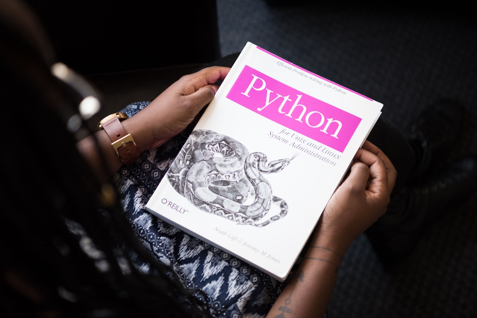 AI vs Human Developers in 2025: A Collaboration Playbook